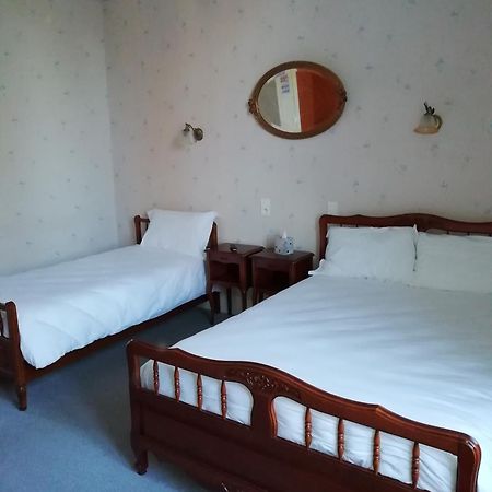 Hotel Du Berry Aigurande ภายนอก รูปภาพ