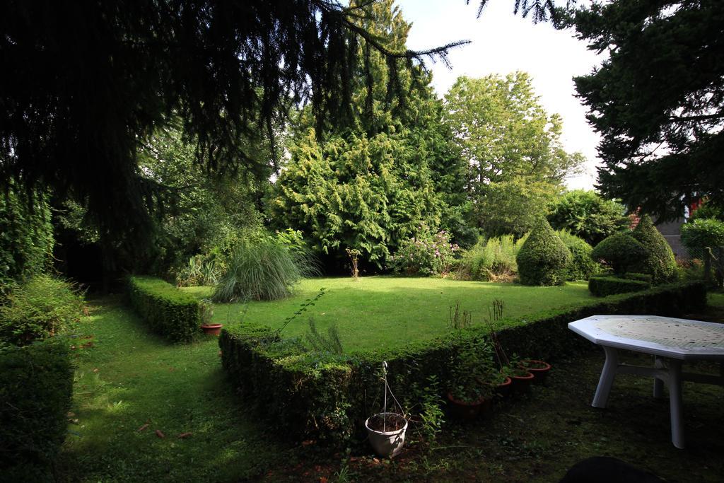 Hotel Du Berry Aigurande ภายนอก รูปภาพ