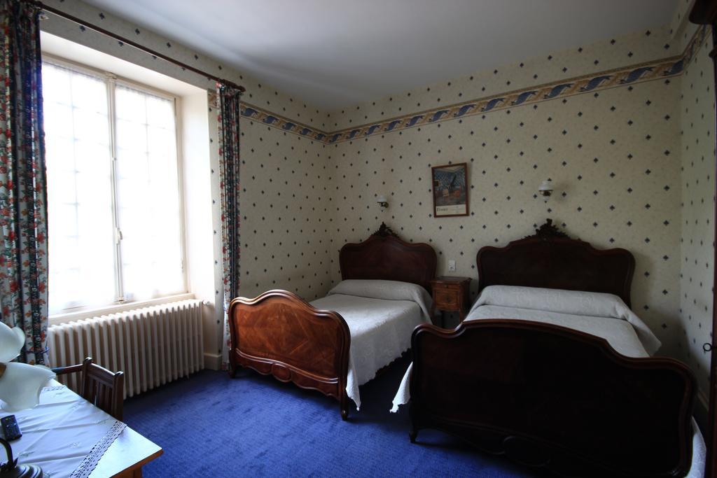 Hotel Du Berry Aigurande ห้อง รูปภาพ